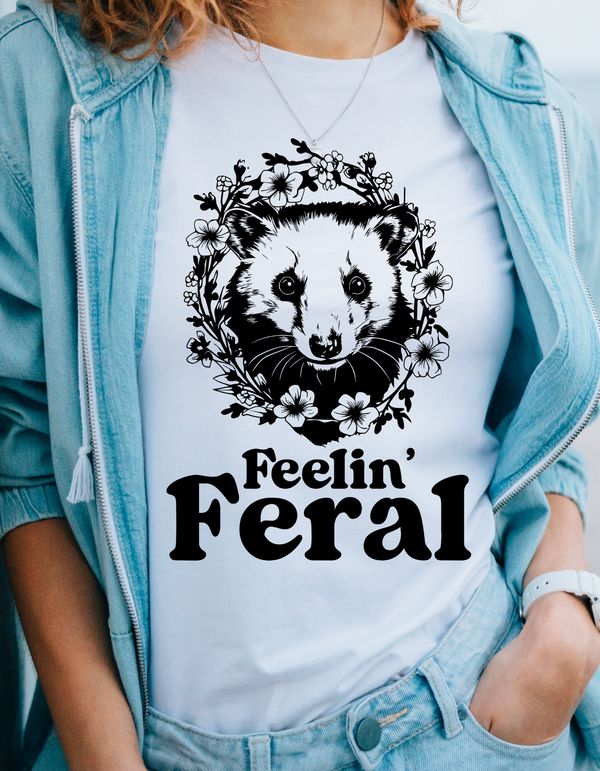 Feelin' Feral Women's/Girl's T-shirt